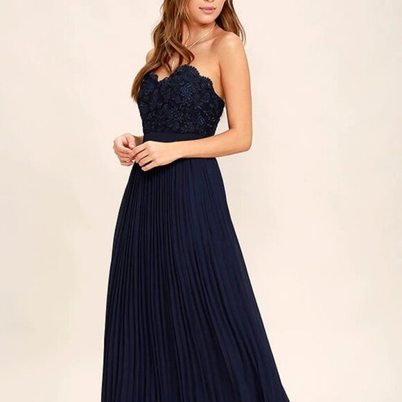 NWT Lulus Special Day Navy Blue Lace Strapless Maxi Dress size XS - Picture 4 of 8